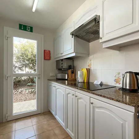 Casa Toro Vista